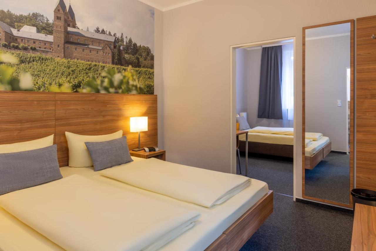 Pensión Zur Lindenau 3*